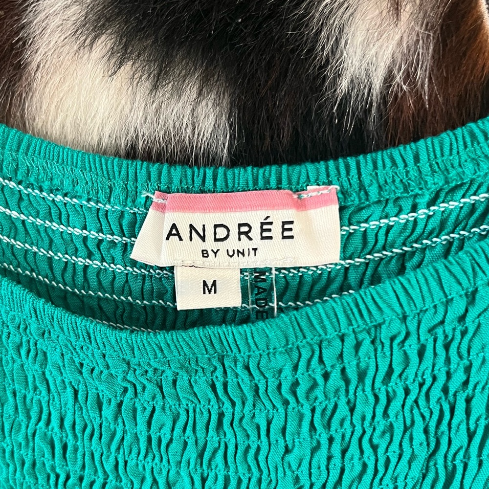 Andree By Unit Square Neck Smocked Size Medium Ke… - image 5